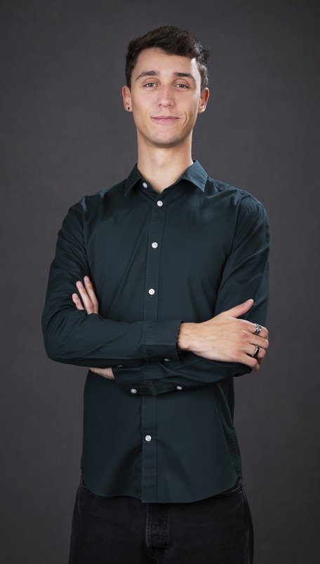 Studienbetreuung_Lucas_Ginsig_Bern_Business.jpg